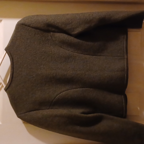 HARDLY USED GEIGER GREEN (OLIVE) DIRNDL WALK BOILED WOOL JACKET (44) - Picture 7 of 7